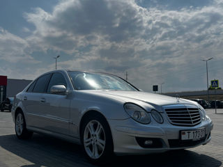 Mercedes E-Class foto 5