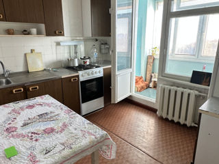 Apartament cu 2 camere, 56 m², Râșcani, Chișinău foto 4