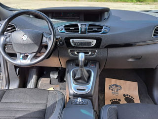 Renault Grand Scenic foto 9