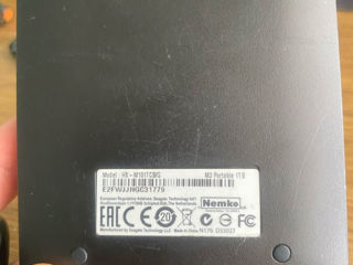 Hard disk portabil Samsung 1 TB foto 2