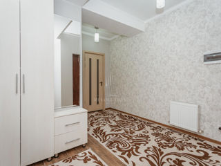 Apartament cu 2 camere, 65 m², Buiucani, Chișinău foto 11