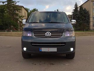 Volkswagen Caravelle foto 2