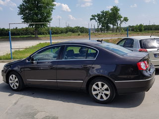 Volkswagen Passat foto 2