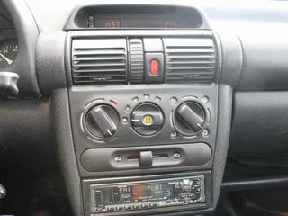 Opel Corsa foto 3