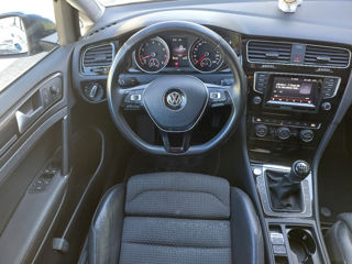 Volkswagen Golf foto 5