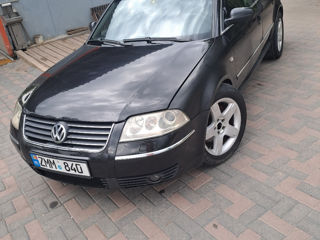 Volkswagen Passat foto 2