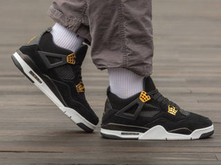 Nike Air Jordan 4 Retro Royalty Unisex foto 10