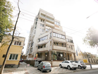 Apartament cu 4 camere, 180 m², Centru, Chișinău