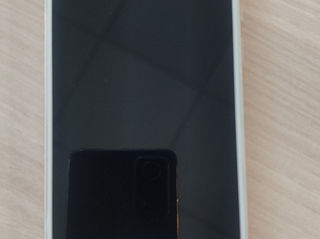 2 telefoane Xiaomi Redmi 5 la preț de 1500 ambele