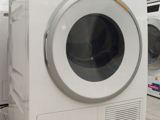 Сушильная машина Miele T1 фото 2
