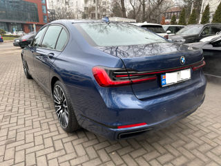 BMW 7 Series foto 4