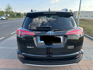 Toyota Rav 4 foto 4