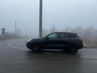 Porsche Cayenne foto 2