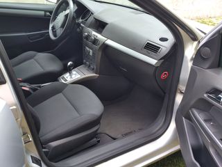 Opel Astra foto 6