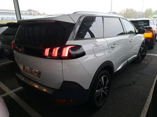 Peugeot 5008 foto 4