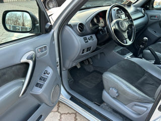 Toyota Rav 4 foto 7