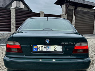 BMW 5 Series foto 5