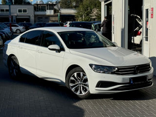 Volkswagen Passat foto 4