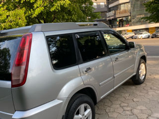 Nissan X-Trail foto 4