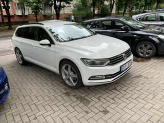 Volkswagen Passat foto 3