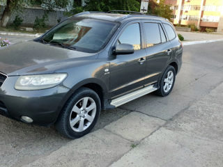 Hyundai Santa FE foto 1