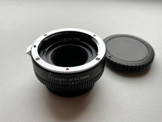 Fringer EF-FX Pro II adapter for Canon lens to Fuji camera