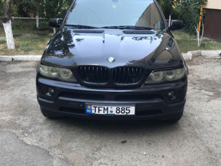 BMW X5 foto 1