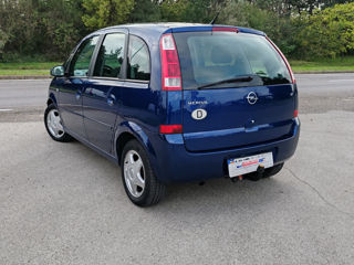 Opel Meriva foto 16