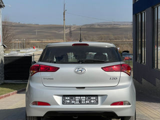 Hyundai i20 foto 5