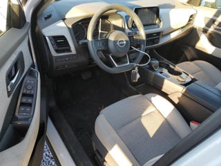 Nissan Rogue foto 8