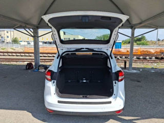 Ford C-Max foto 7