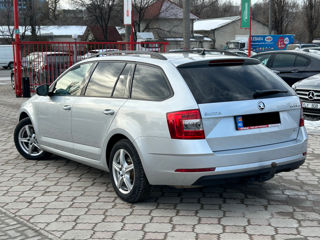 Skoda Octavia foto 3