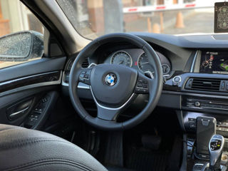 BMW 5 Series foto 12