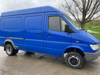 Mercedes Sprinter 412D foto 4