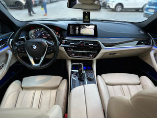 BMW 5 Series foto 10