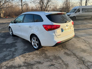 KIA Ceed foto 8