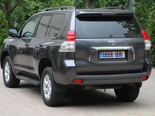 Toyota Land Cruiser Prado foto 4