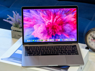 MacBook Pro 13 Retina 2017 (Core i5 7360u/16Gb Ram/256Gb SSD/13.3" Retina IPS) foto 5