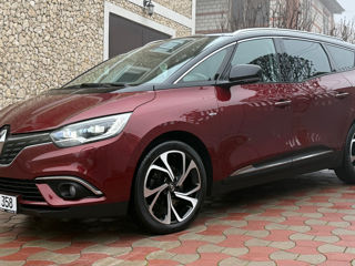 Renault Grand Scenic foto 2