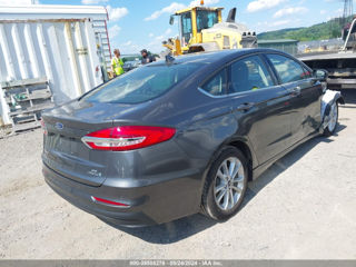 Ford Fusion foto 5