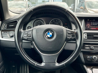 BMW 5 Series foto 11