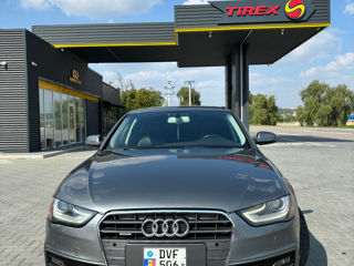 Audi A4 foto 1