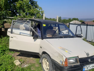 Lada / ВАЗ 21099 foto 3