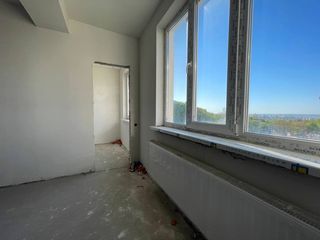 Apartament de vânzare, Chișinău, sec. Telecentru, bloc nou, 2 odăi cu living și garaj, 77 m2, et.4 foto 8