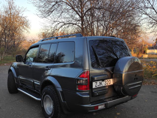 Mitsubishi Montero Sport foto 7