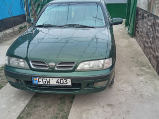 Nissan Primera foto 1