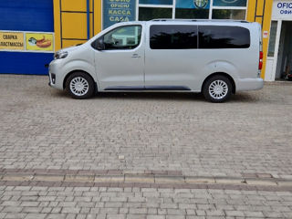 Toyota Proace City foto 2