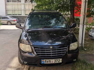 Chrysler Voyager foto 3