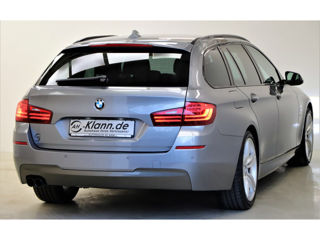 BMW 5 Series Touring foto 4