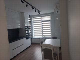 Apartament cu 2 camere, 70 m², Centru, Chișinău foto 9